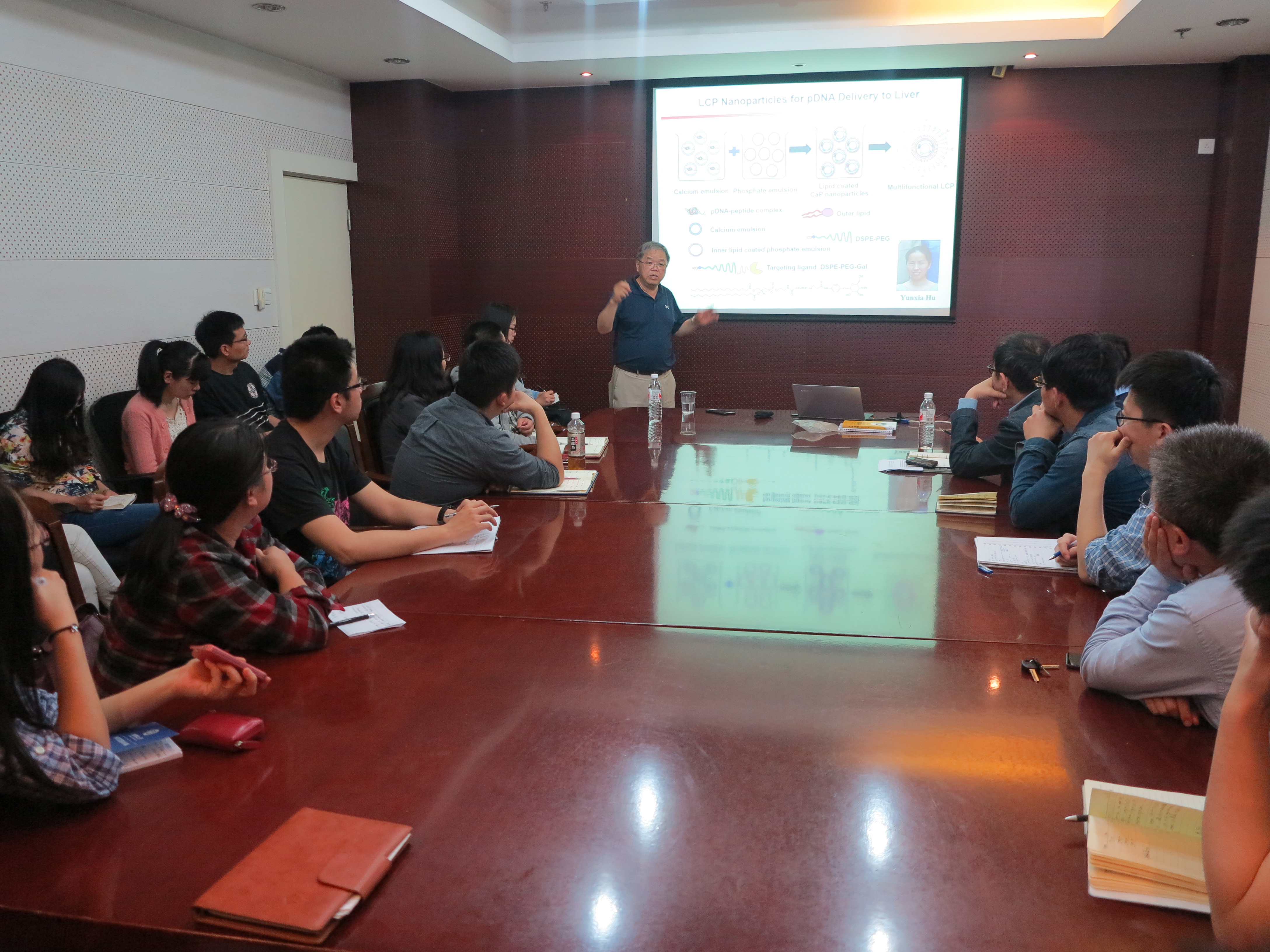 国产自拍高清图片